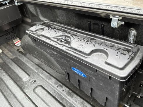 Used 2019 Ford F150 XLT w/ Equipment Group 302A Luxury RWD image 11