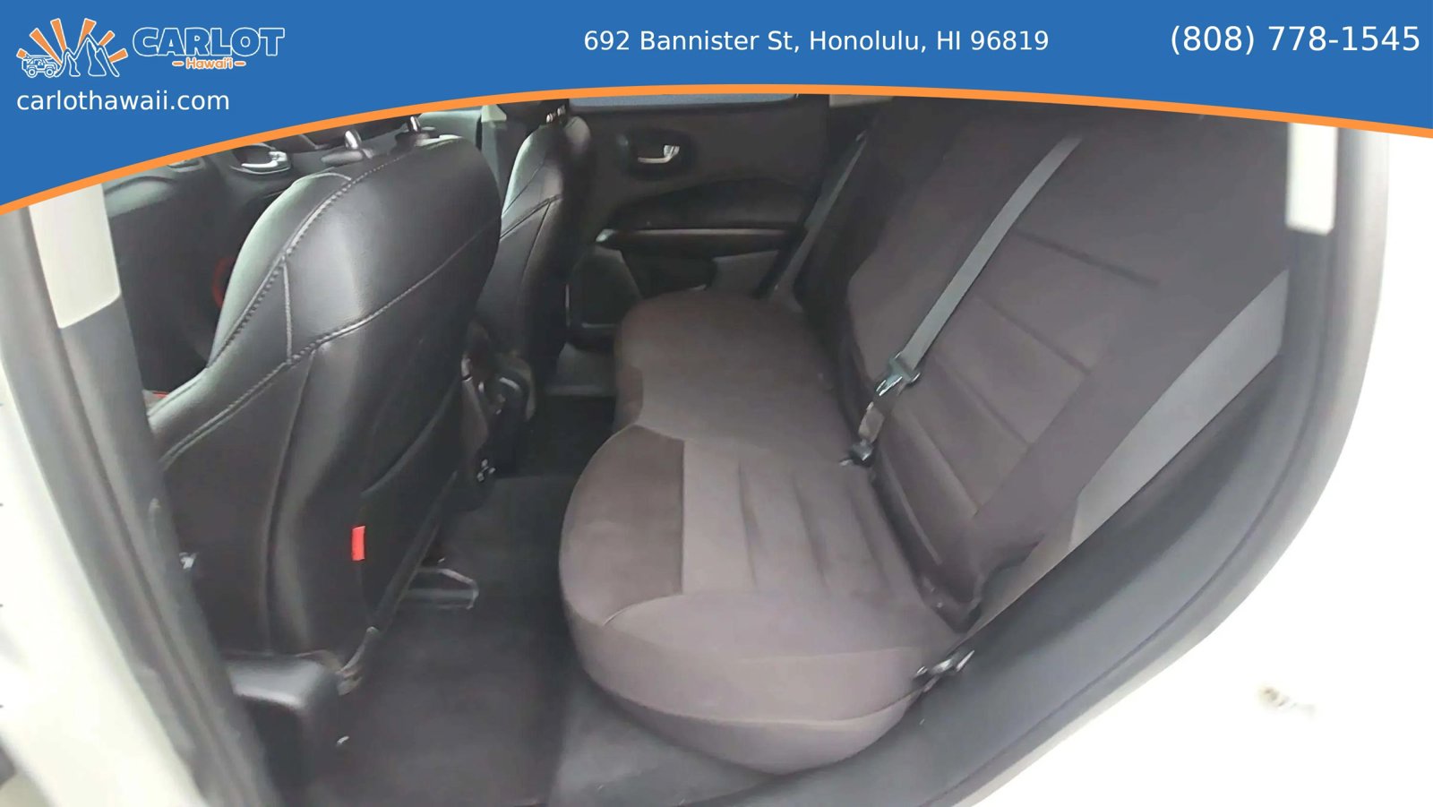 Used 2019 Jeep Cherokee Trailhawk AWD/4WD image 21