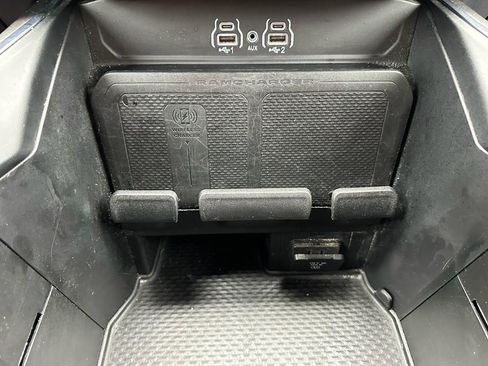 Used 2025 RAM 1500 Laramie image 23