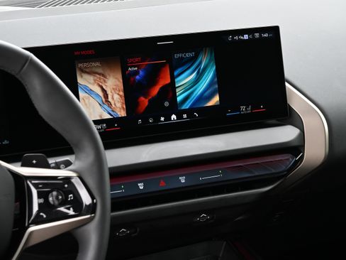 Certified 2025 BMW X3 xDrive30i image 22