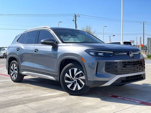 New 2025 Volkswagen Tiguan S image 5