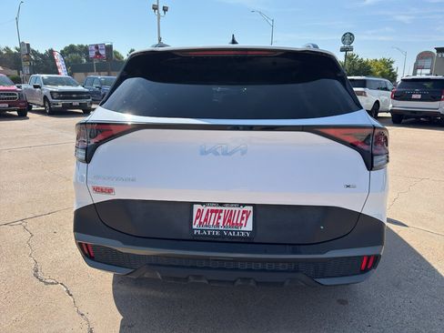 Used 2023 Kia Sportage X-Line AWD/4WD image 10