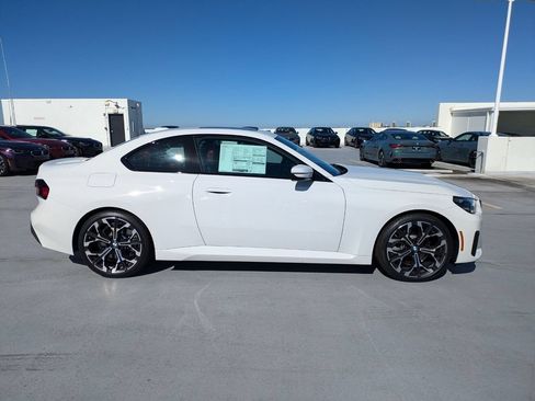 New 2026 BMW 230i Coupe w/ Convenience Package RWD image 3