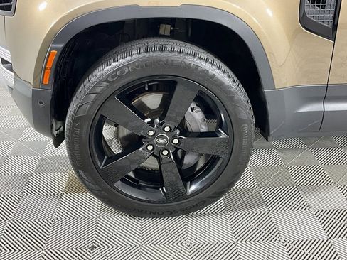 Certified 2023 Land Rover Defender 110 S image 30