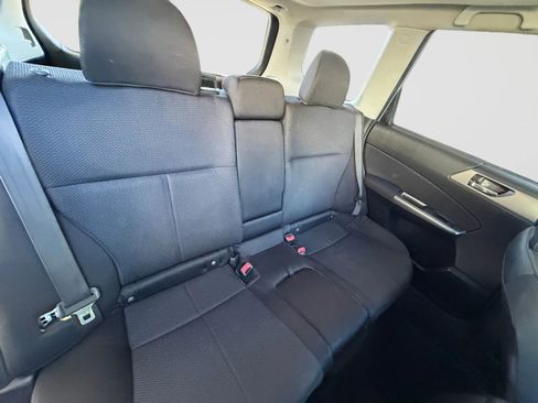 Used 2013 Subaru Forester 2.5X Premium AWD/4WD image 18