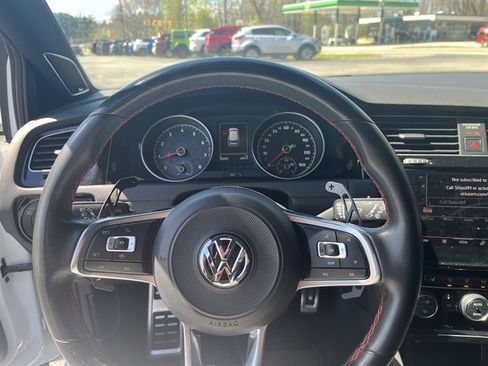 Used 2021 Volkswagen GTI Autobahn FWD image 21