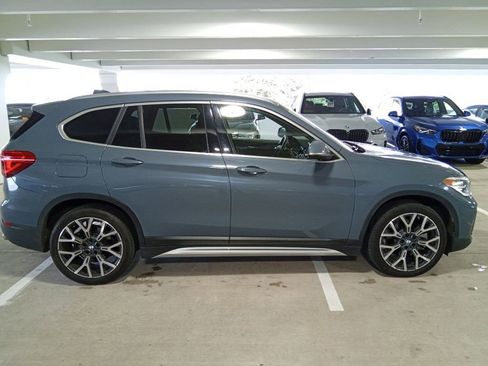 Used 2021 BMW X1 sDrive28i w/ Convenience Package FWD image 4