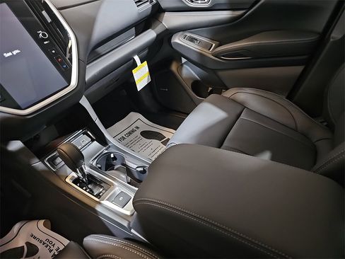 New 2026 Subaru Ascent Limited image 25