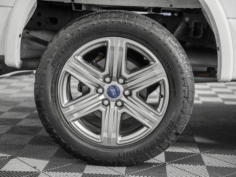 Used 2018 Ford F150 XLT w/ Equipment Group 302A Luxury image 20