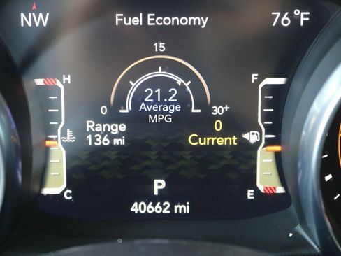 Used 2023 Jeep Wrangler Unlimited Sahara w/ LED Lighting Group AWD/4WD image 30