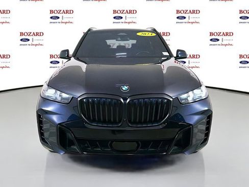 Used 2024 BMW X5 sDrive40i w/ M Sport Package RWD image 2