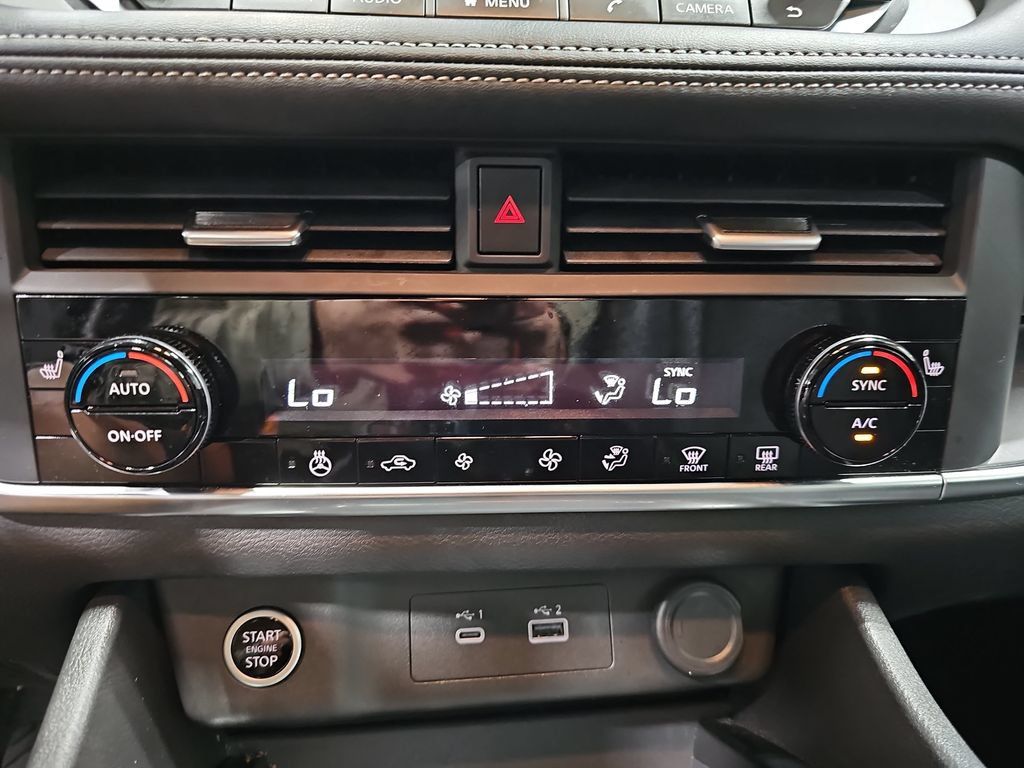 Certified 2023 Nissan Rogue SV w/ SV Premium B Package AWD/4WD image 21