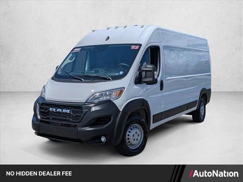 Used 2025 RAM ProMaster 2500 w/ Convenience Group FWD image 1