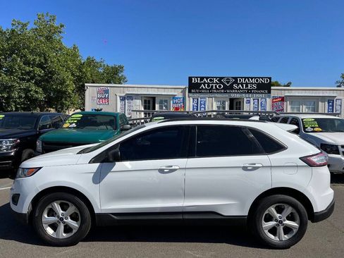 Used 2015 Ford Edge SE FWD image 9