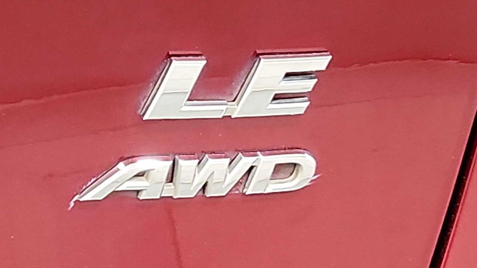 Certified 2020 Toyota RAV4 LE w/ All Weather Liner Package AWD/4WD image 28