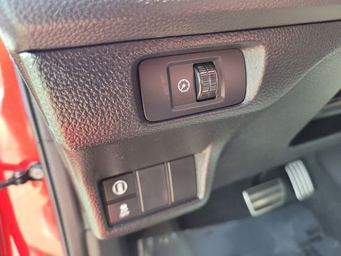 Used 2023 Honda Civic Sport image 19