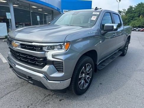 Used 2023 Chevrolet Silverado 1500 LT AWD/4WD image 1