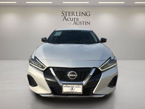 Used 2023 Nissan Maxima SV w/ Floor Mat Group FWD image 2