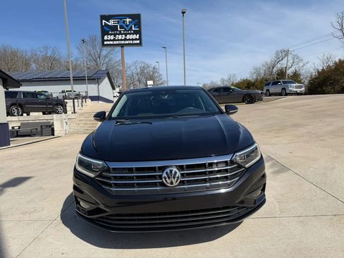 Used 2021 Volkswagen Jetta SEL Premium image 4