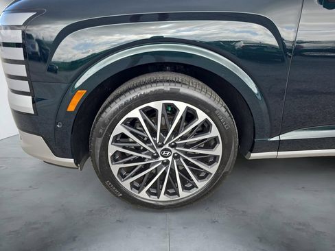 Certified 2026 Hyundai Palisade Calligraphy FWD image 17