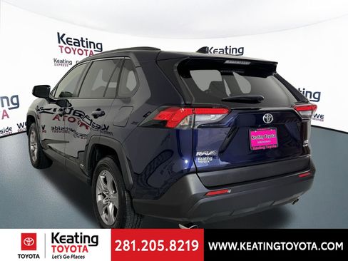 Used 2025 Toyota RAV4 XLE image 7