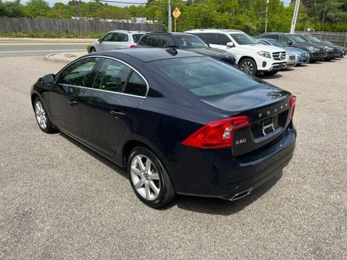 Used 2016 Volvo S60 T5 Premier image 3