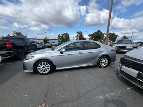Used 2024 Toyota Camry LE FWD image 8