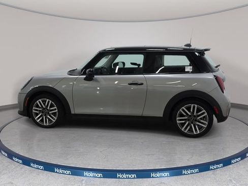 Used 2026 MINI Cooper S FWD image 9