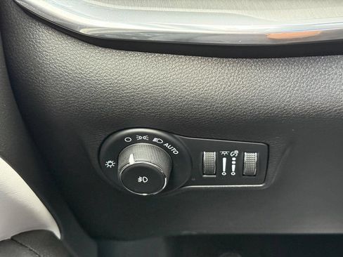 Used 2024 Jeep Compass Limited AWD/4WD image 21