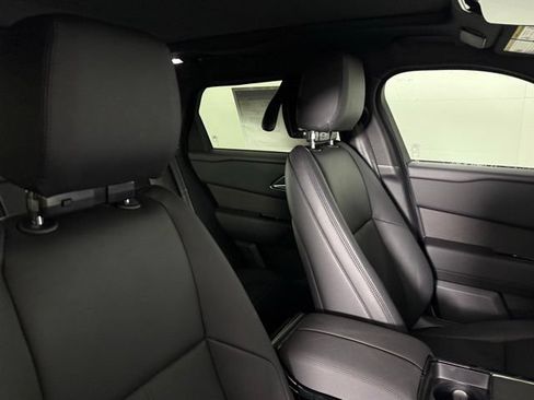 Used 2026 Land Rover Range Rover Velar Dynamic SE AWD/4WD image 34