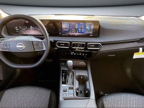 New 2026 Nissan Sentra SV image 5