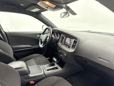 Used 2023 Dodge Charger SXT image 36