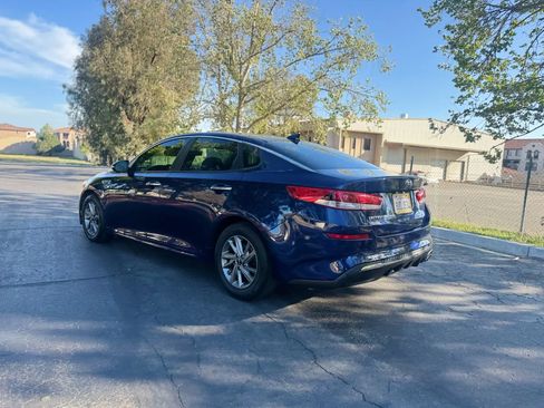 Used 2019 Kia Optima LX FWD image 11