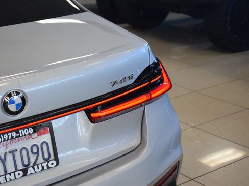 Used 2020 BMW 740i w/ M Sport Package image 21