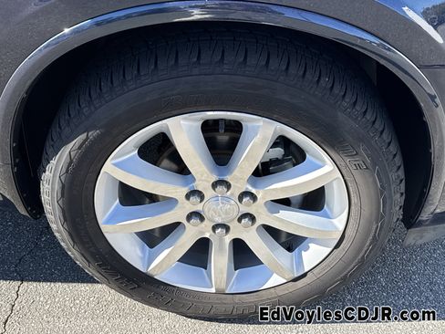 Used 2016 Buick Enclave Premium w/ Experience Buick Package image 16