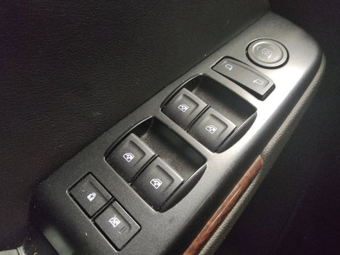 Used 2018 GMC Yukon SLE w/ SLE Value Package RWD image 27