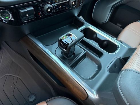 New 2026 Chevrolet Silverado 1500 High Country image 17