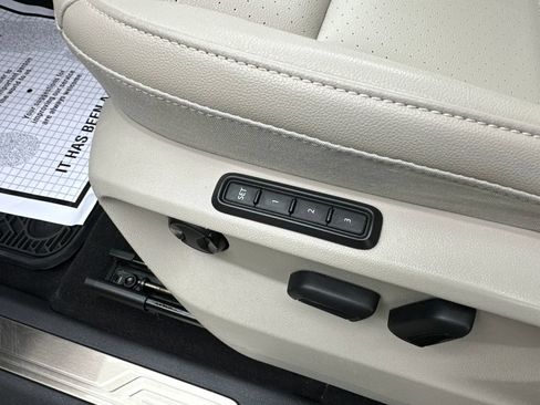 Certified 2021 Volkswagen Atlas SEL w/ MDO Package (Bench Seat) AWD/4WD image 14