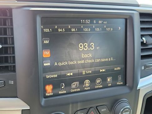 Used 2017 RAM 1500 Big Horn AWD/4WD image 14