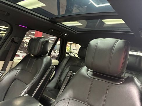 Used 2020 Land Rover Range Rover HSE AWD/4WD image 23