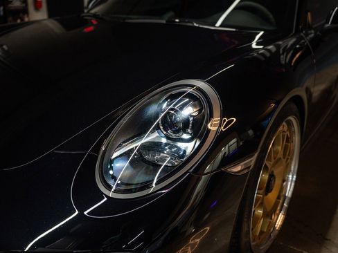 Used 2019 Porsche 911 Carrera GTS RWD image 18