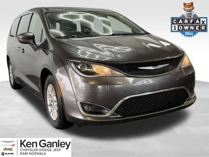 Used 2020 Chrysler Pacifica Touring w/ Cold Weather Group