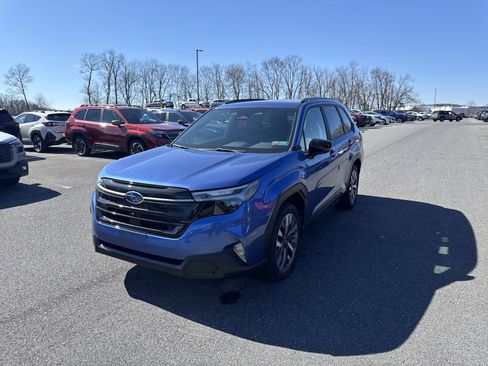 New 2026 Subaru Forester Touring AWD/4WD image 3