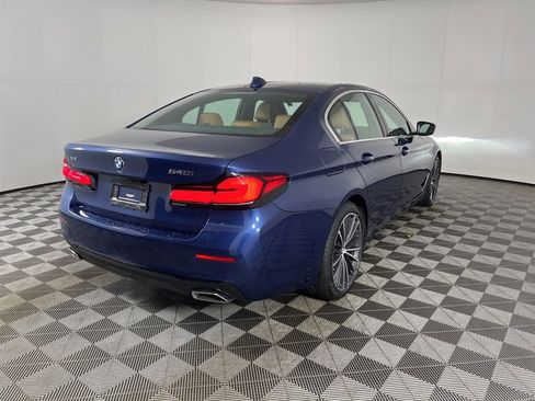 Used 2023 BMW 540i xDrive w/ Premium Package image 21