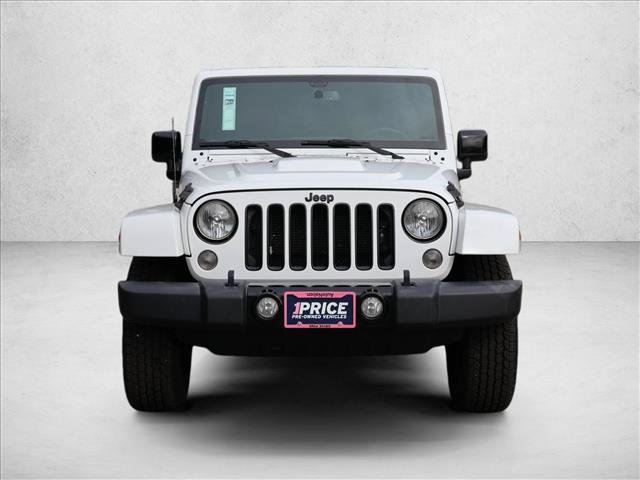 Used 2015 Jeep Wrangler Unlimited Sahara AWD/4WD image 2