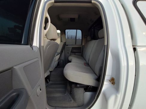Used 2006 Dodge Ram 1500 Truck SLT w/ TRX4 Group AWD/4WD image 26
