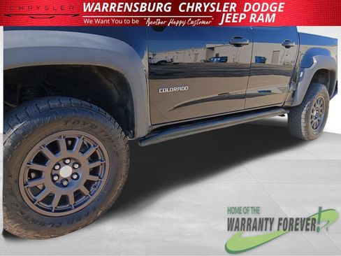 Used 2020 Chevrolet Colorado ZR2 w/ Colorado ZR2 Bison Edition AWD/4WD image 34