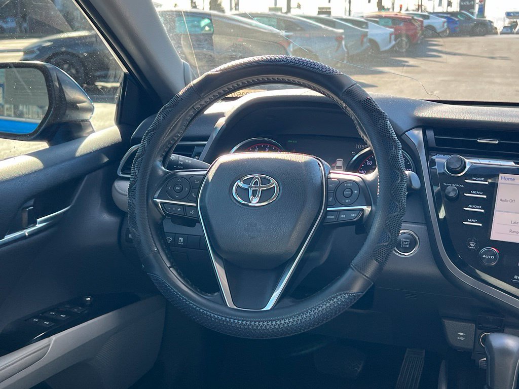 Used 2019 Toyota Camry XSE w/ Navigation Package FWD image 15