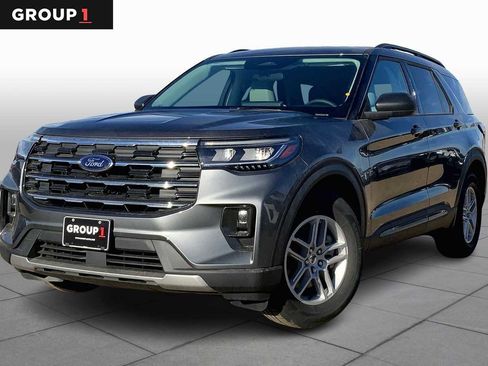 New 2026 Ford Explorer Active w/ Active Comfort Package image 1
