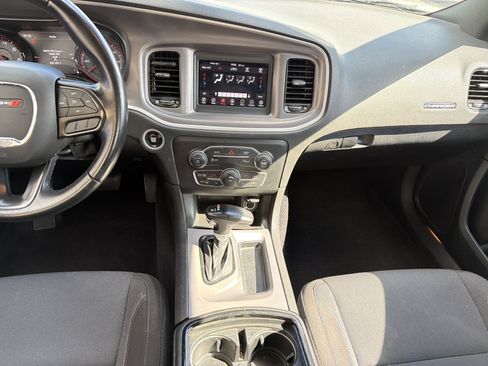 Used 2022 Dodge Charger SXT w/ Blacktop Package RWD image 18